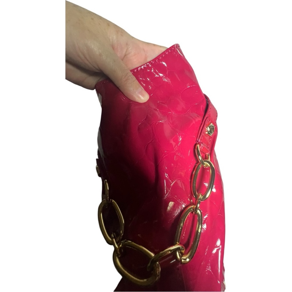Gianni Bini Elegant Hot pink  Patent PLeather Handbag - Picture 6 of 14